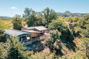 Locatif - Twin Cottages- Les Cévennes - Camping LA CHAPOULIÈRE