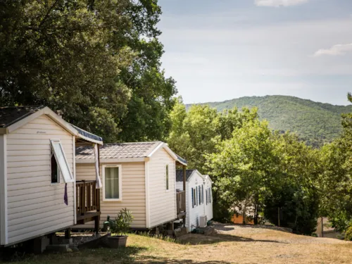 Location - Mobil-Home Confort- Les Faïsses - image n°1 - Camping LA CHAPOULIÈRE