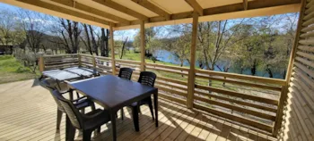 Location - Cottage Bord De Rivière- La Rive - Camping LA CHAPOULIÈRE