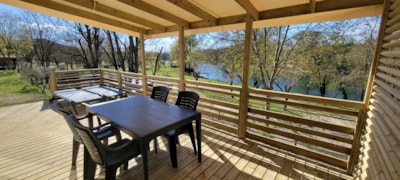 Cottage  Riverbank- La Rive