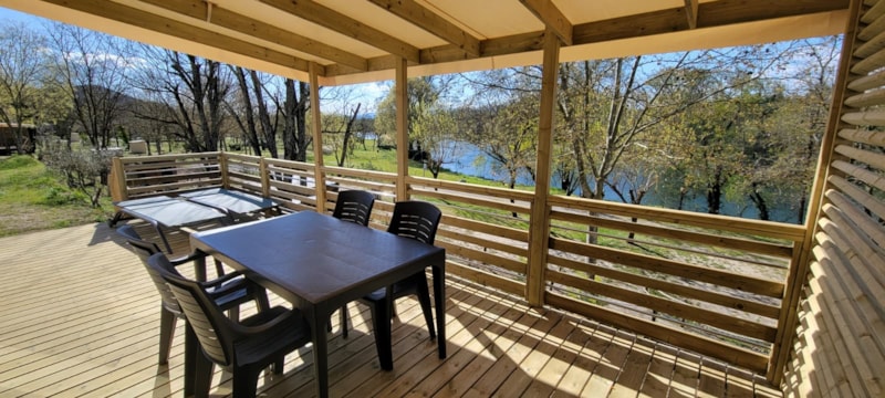 Cottage  Flussufer- La Rive