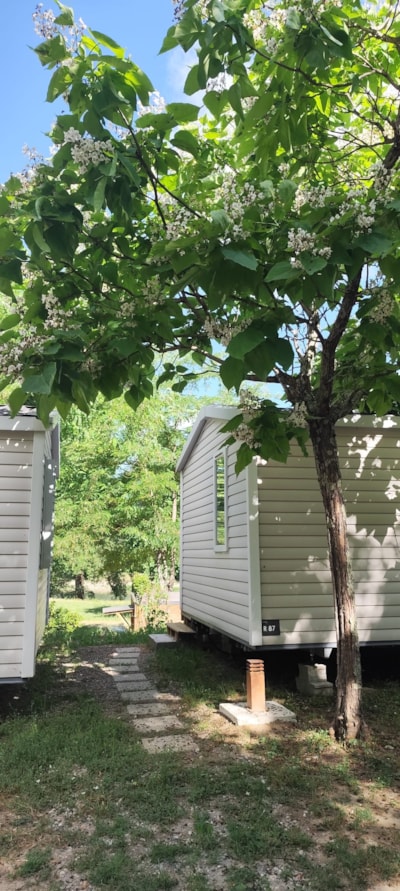 Mobile home confort by the river  - La Rive