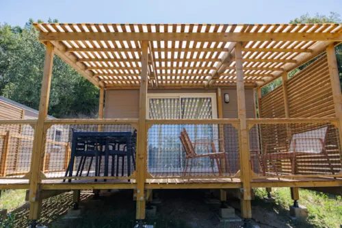 Huuraccommodatie(s) - Cottage Panorama-La Rive - image n°1 - Camping LA CHAPOULIÈRE