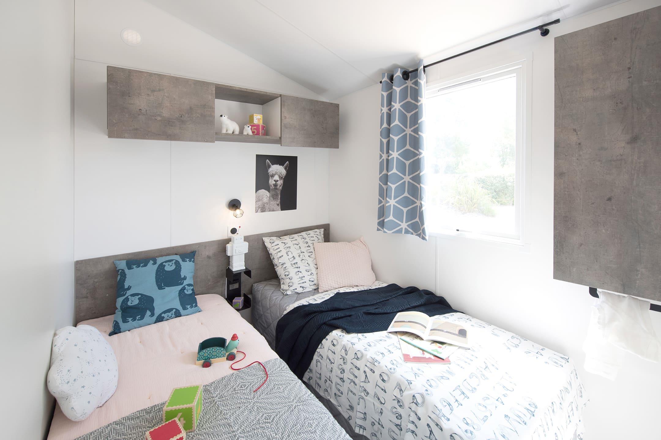 Mobil-Home Bahia 3 Bedrooms Covered Wooden Terrace 6 Pers Mobil-Home Bahia 3 Bedrooms Covered Wooden Terrace 6 Pers
