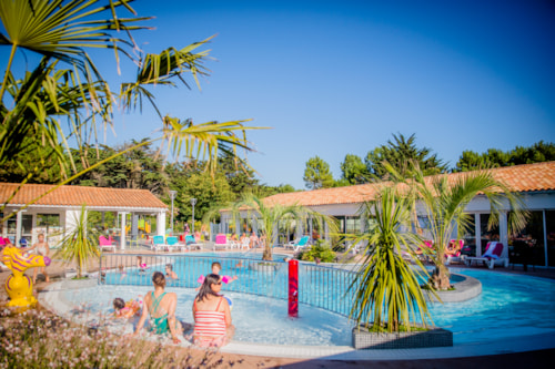 Foto #1 van Camping LES VARENNES