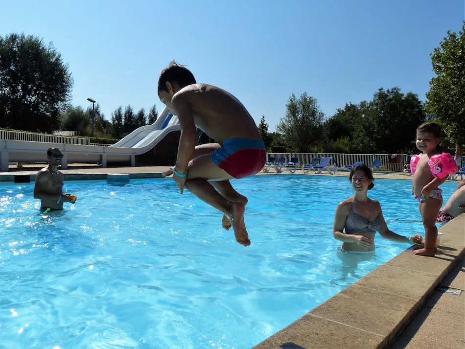 Capfun - Camping Les Portes Du Beaujolais