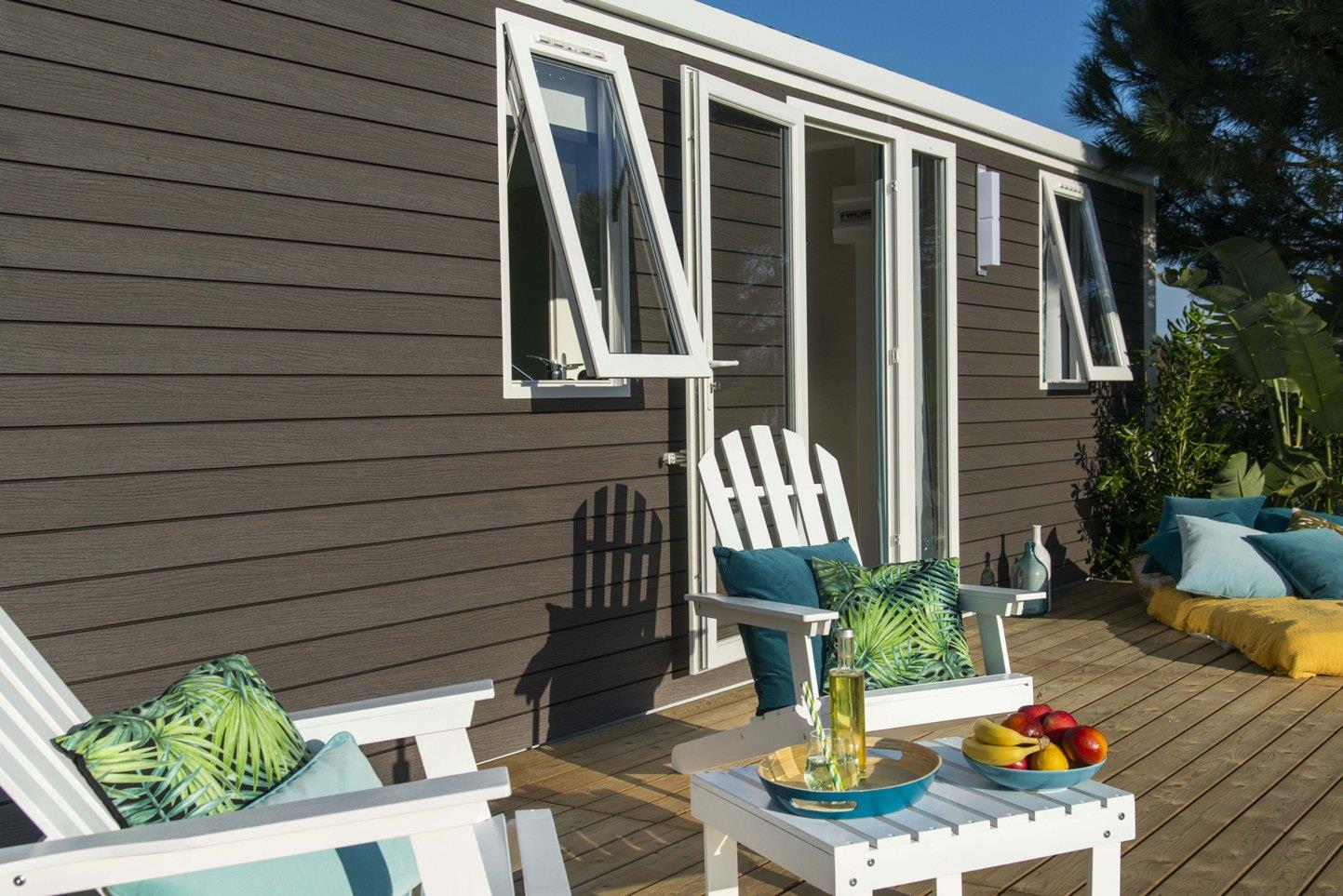 Accommodation - Mobilehome Riviera Suite - 29 M² - Terrace (2 Bedrooms) - Camping Les Portes Du Beaujolais