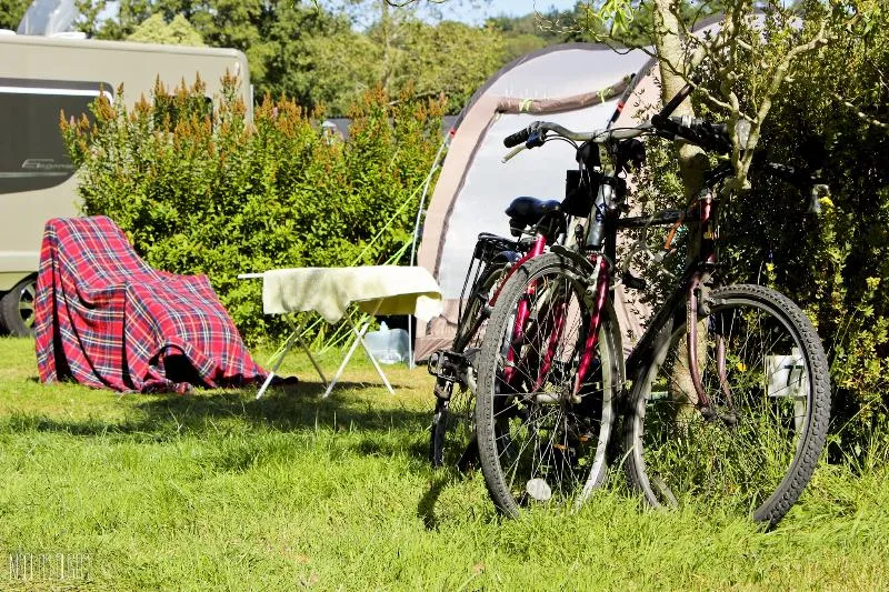 Pitch Trekking Package by foot or by bike with tent