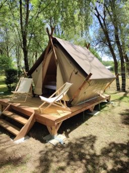 Location - Bivouac 2 Personnes - Camping Seasonova Vesoul