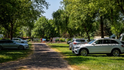 COMFORT MOTORHOME PACKAGE: 2 people, electricity, 1 motorhome