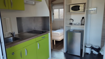 HLL 2 BEDROOMS -
