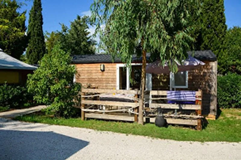 Lodge Grand Confort Adapté Aux Personnes À Mobilité Réduite