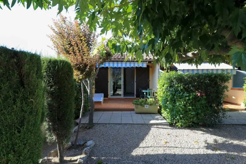 Bungalow Type 1 / 1 À 2 Adultes + 2 Enfants