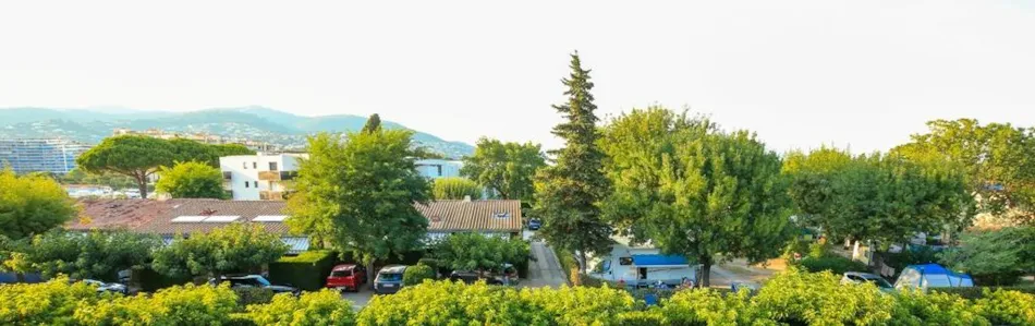 Bungalows du Golfe - Camping les Pruniers