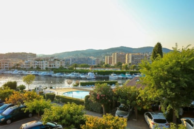 Bungalows du Golfe - Camping les Pruniers