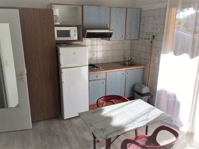 Bungalow Type 1 / 1-2 adults + 2 Children — 6