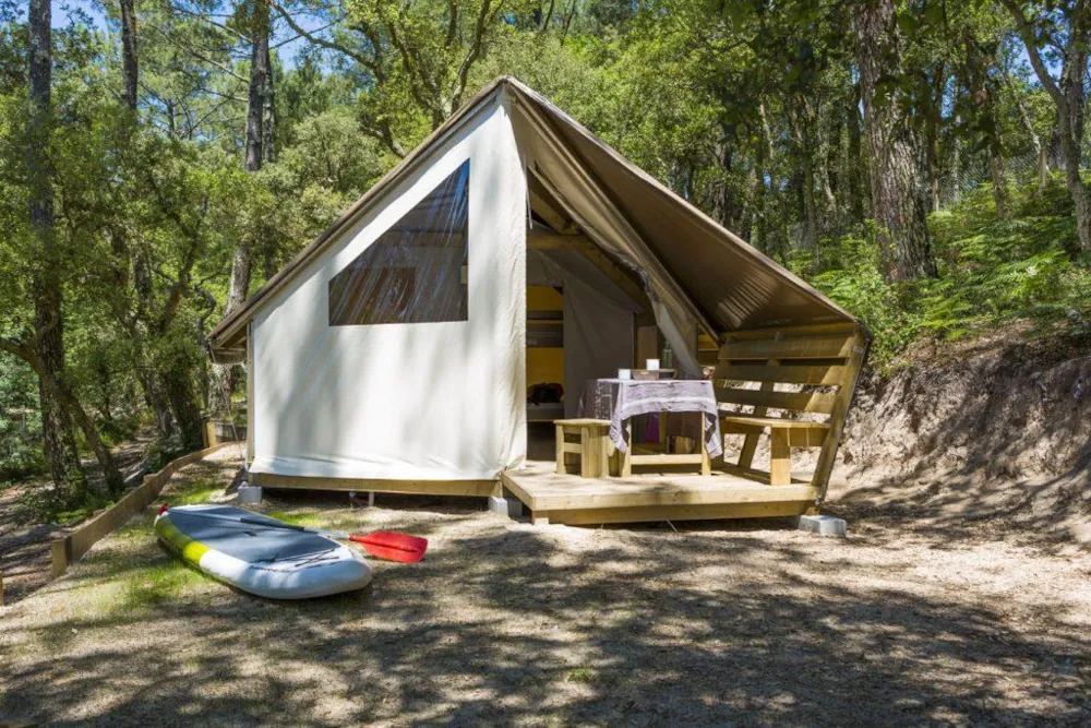 Huuraccommodatie(s) - Tent Écolodge Confort 17M² (2 Slaapkamers) - Zonder Privé Sanitair - Camping Saint Tro'Park
