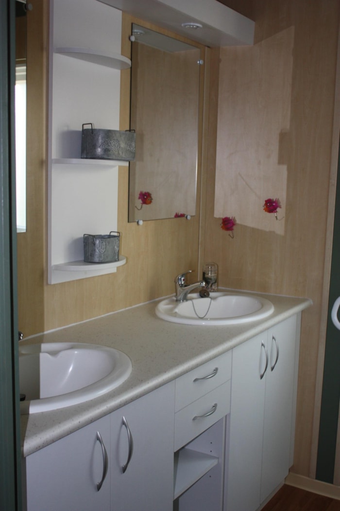 Chalet Premium 46M² (3 Chambres) + Climatisation + Lave-Vaisselle + Terrasse Couverte