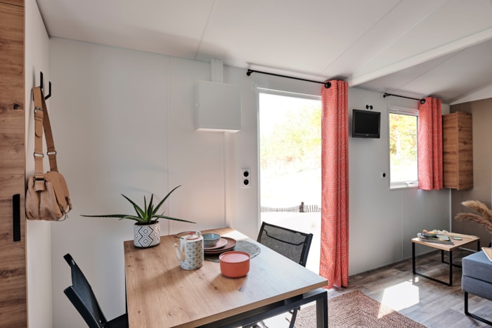 Mobil-Home Premium 19M² (1 Chambre) + Lave-Vaisselle + Terrasse Semi-Couverte 11M²
