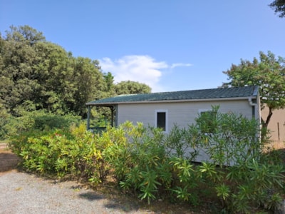 Chalet Premium 34m² (3 bedrooms) + air conditioning + sheltered terrace +Dishwasher — 4
