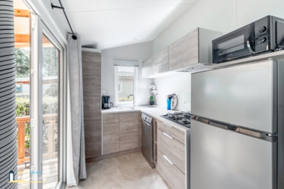 Mobile-home Premium 19m² (1 bedroom) + Half-covered terrace 11m² — 8