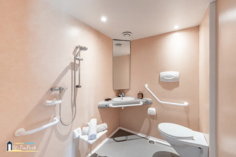 Mobil-Home Premium 32M² (2 Chambres) Réservé Aux Personnes À Mobilité Réduite Avec Climatisation