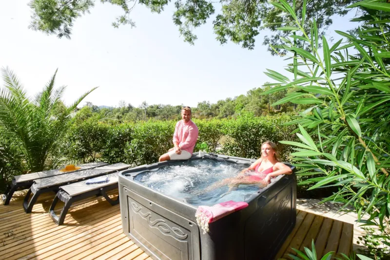 Premium Spa - 2 Chambres - 4/6 Personnes