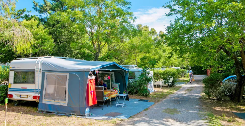 Emplacement - Emplacement Grand Confort - Domaine de la Bergerie