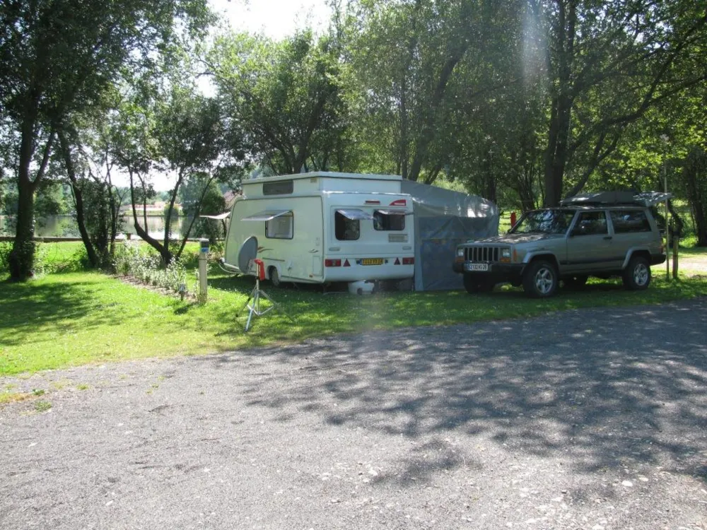 Standplaats caravan / tent / camper