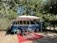 Emplacement Pour Camping-Car, Van, Fourgon Aménagé