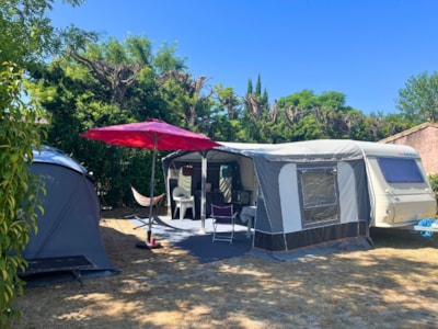 Comfort Pitch XL Tent/Van/Caravan/Motorhome (electricity included)