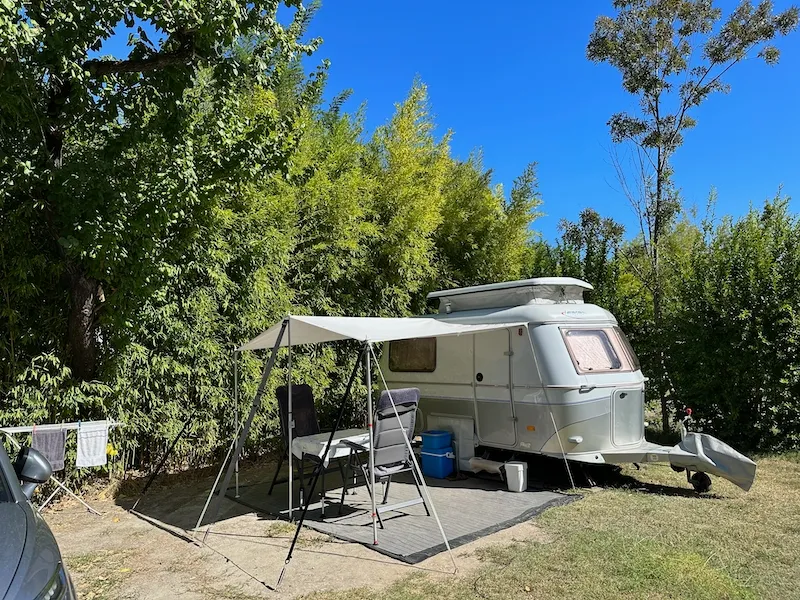 Emplacement Confort Xl Tente/Van/Caravane/Camping-Car (Avec Électricité)