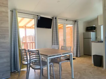 Mietunterkunft - Premium 4-Personen-Mobilheim - Camping Pegomas