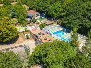 Camping Le Paradis - Sea Green by Sunêlia - MyCamping