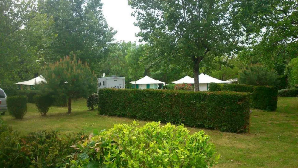 Emplacement - Emplacement Van/ Camping Car (6.5M Max) - Camping Le Paradis - Sea Green by Sunêlia