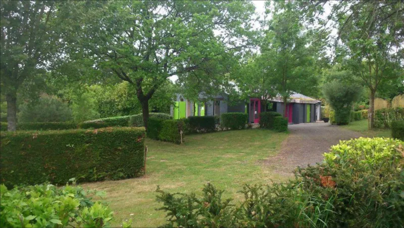 Emplacement Van/ Camping Car (6.5M Max)