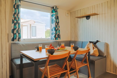 Cottage Luxe 2 bedrooms 2 bathrooms — 4
