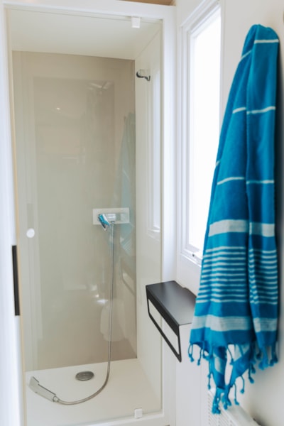 Cottage Luxe 2 bedrooms 2 bathrooms — 8