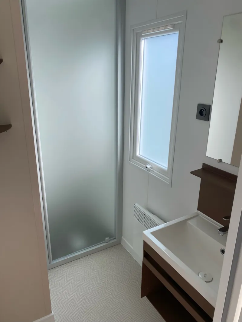 Mobilhome  2 Chambres Riviera