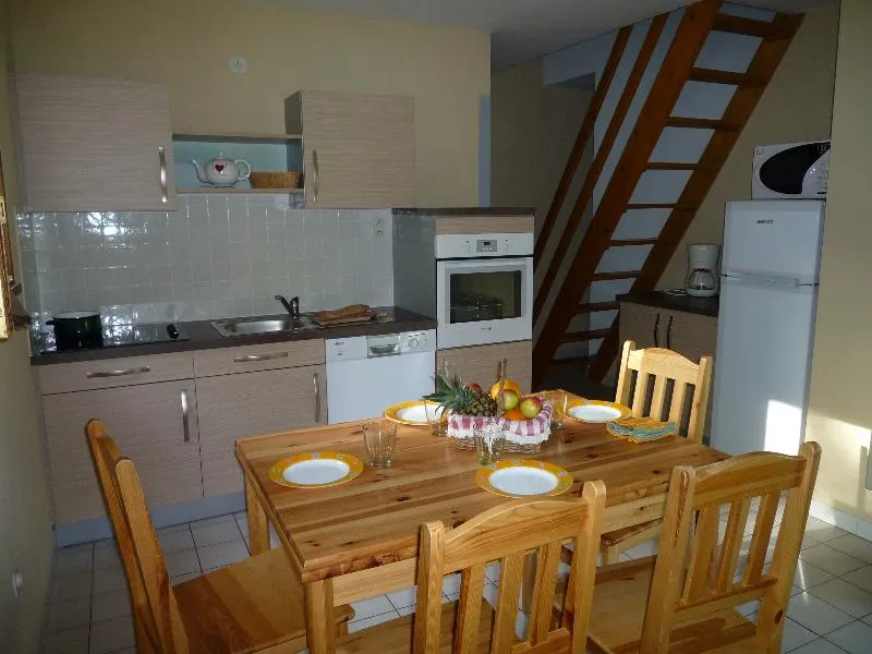 Gîte Traditionnel, Privilège, 3 Ch. Sde, Tv