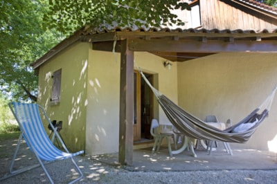Traditional cottage Privilège, 3 bedrooms - bathroom - TV — 1