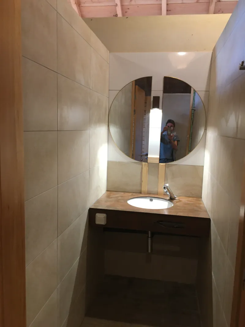 Emplacement Confort 2 Pers , Mini 80 M², Elect 16A, Eau Potable, Assainissement Sur Emplacement,