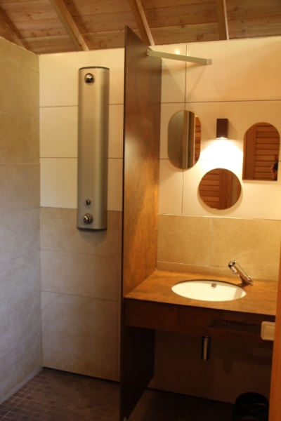 Camping car and van site, COMFORT, min. 80 m², 16A electricity, drinking water tap, waste disposal, — 6