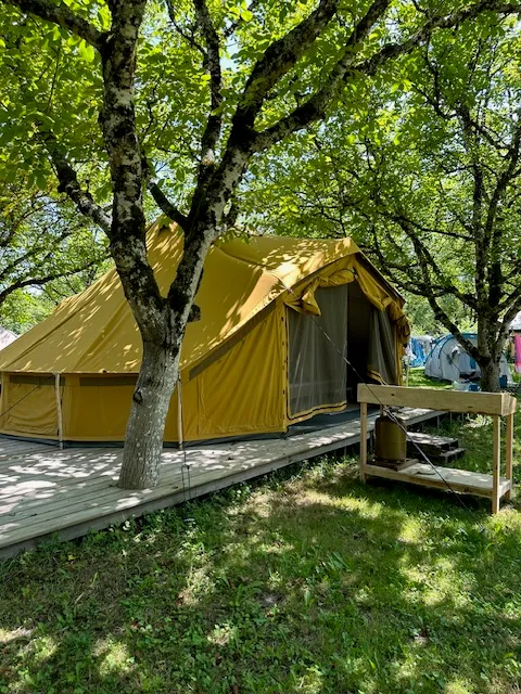 Mietunterkunft - Fluchtzelt, Unusual Comfort, 2-3 Pers. - Camping Le Village du Port