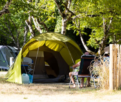 Touring by bike and on foot: ‘ecomobility’ package for 2 people, water, 16 A electricity — 5