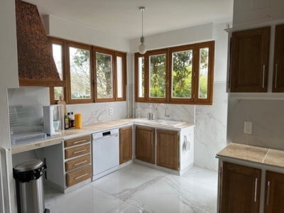White villa Privilège, 6 bedrooms - 4 bathrooms - TV — 4