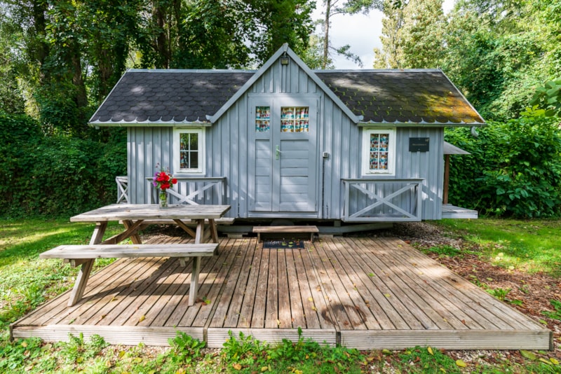 Chalet Ma Cabane (sans sanitaires)  2 adultes 1 enfant
