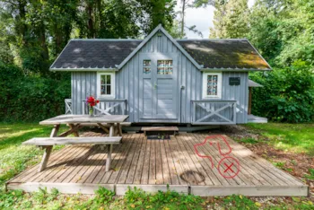 Mietunterkunft - Chalet Ma Cabane  (Ohne Sanitäranlagen) 2 Erwachsene 1 Kind - Camping Ile de Boulancourt