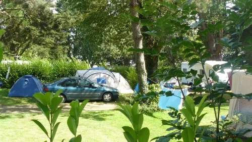 Forfait Confort (1 Tente Ou Caravane / 1 Voiture / Électricité 10A)