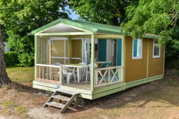Mietunterkunft - Chalet Standard 25M² (2 Zimmer) +  Überdachte Terrasse - Flower Camping le Kergariou